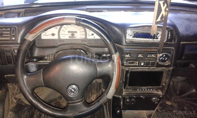LADA (VAZ) 2109 1990, 200,000 km - 1.5 л - Quba