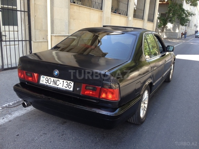 BMW 520 1994, 337,655 km - 2.0 л - Bakı