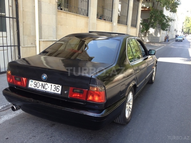 BMW 520 1994, 337,655 km - 2.0 л - Bakı