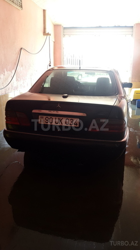 Mercedes E 300 1997, 350,000 km - 0.3 l - Bakı