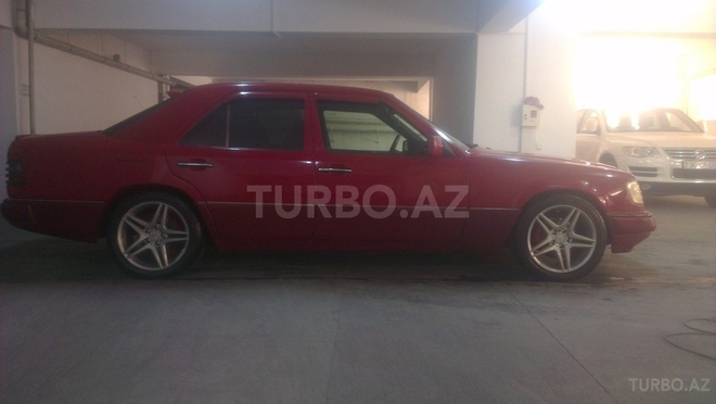 Mercedes E 280 1992, 270,000 km - 2.8 l - Bakı