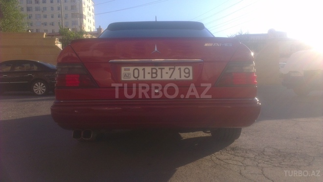 Mercedes E 280 1992, 270,000 km - 2.8 l - Bakı