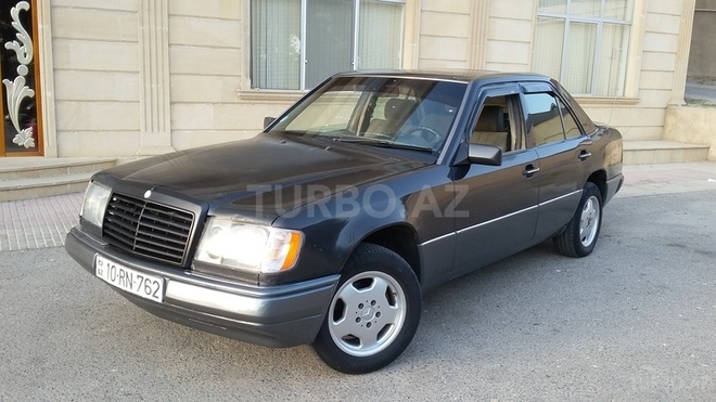 Mercedes E 200 1992, 285,000 km - 2.0 l - Bakı