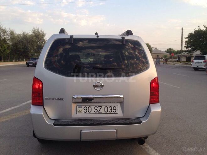 Nissan Pathfinder 2006, 140,000 km - 4.0 l - Sumqayıt