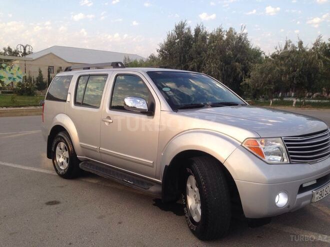 Nissan Pathfinder 2006, 140,000 km - 4.0 l - Sumqayıt