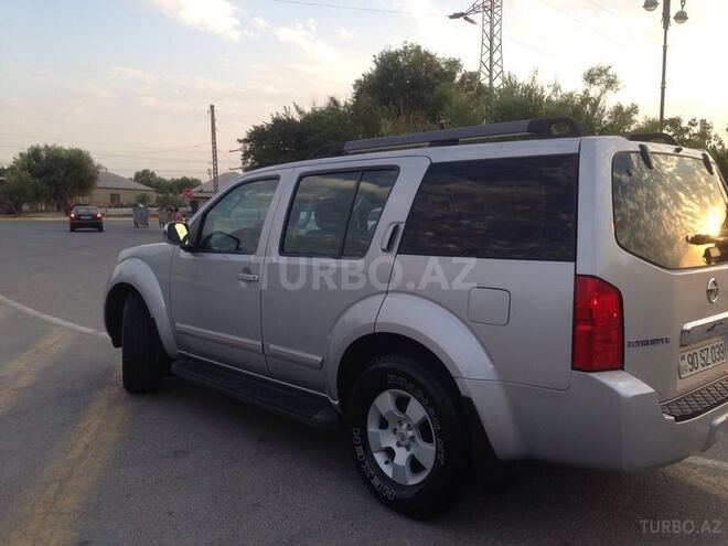 Nissan Pathfinder 2006, 140,000 km - 4.0 l - Sumqayıt