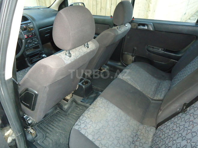 Opel Astra 2000, 167,677 km - 1.6 l - Bakı