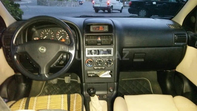 Opel Astra 1998, 295,000 km - 1.8 л - Şəki