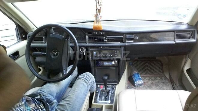Mercedes 190 1989, 369,045 km - 2.0 l - Bakı