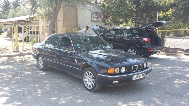 BMW 525 1990, 250,000 km - 2.5 л - Bakı
