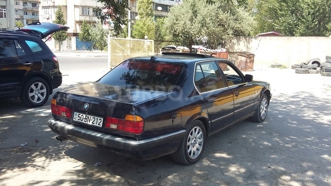 BMW 525 1990, 250,000 km - 2.5 л - Bakı