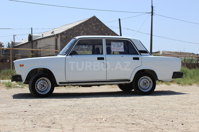LADA (VAZ) 2107 2009, 28,000 km - 1.6 l - Bakı