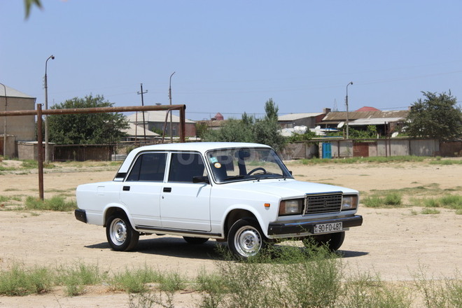 LADA (VAZ) 2107 2009, 28,000 km - 1.6 l - Bakı