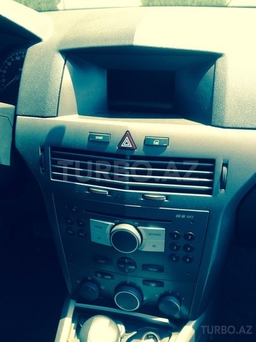 Opel Astra 2004, 200 km - 1.8 л - Bakı