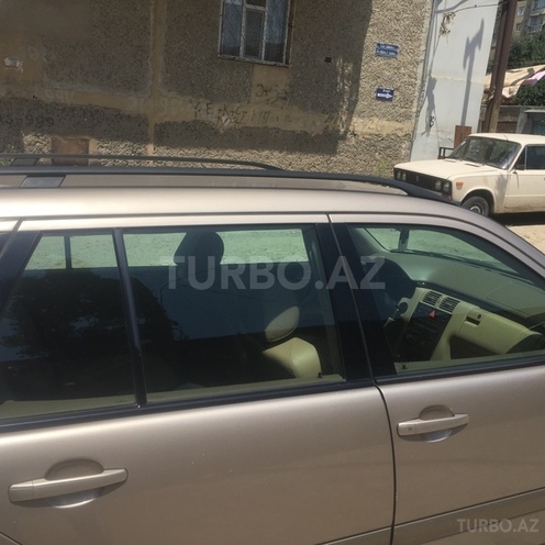 Mercedes E 280 2001, 233,000 km - 2.8 l - Bakı