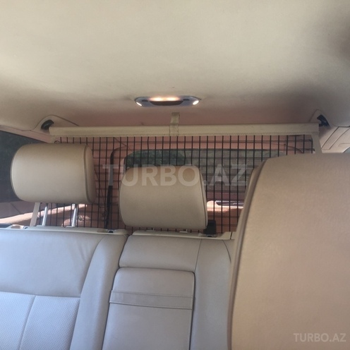 Mercedes E 280 2001, 233,000 km - 2.8 l - Bakı