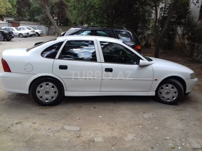 Opel Vectra 1999, 219,310 km - 1.8 l - Bakı