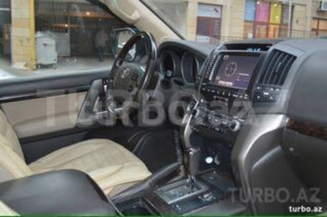 Toyota Land Cruiser 2010, 79,400 km - 4.7 l - Bakı