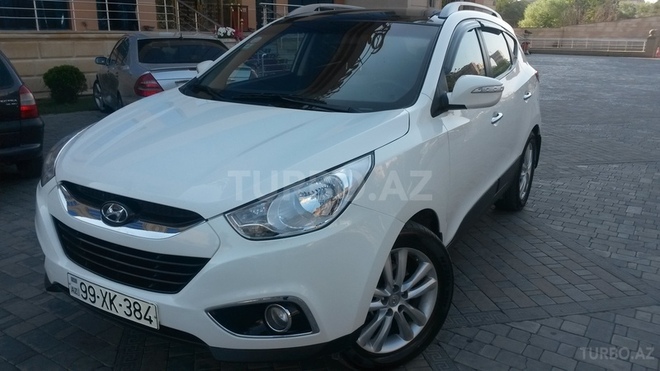 Hyundai ix35 2011, 88,000 km - 2.4 л - Bakı