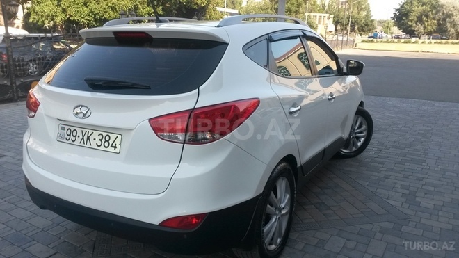 Hyundai ix35 2011, 88,000 km - 2.4 л - Bakı