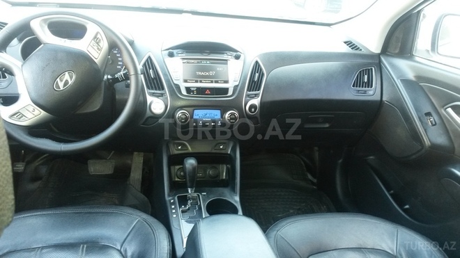 Hyundai ix35 2011, 88,000 km - 2.4 л - Bakı