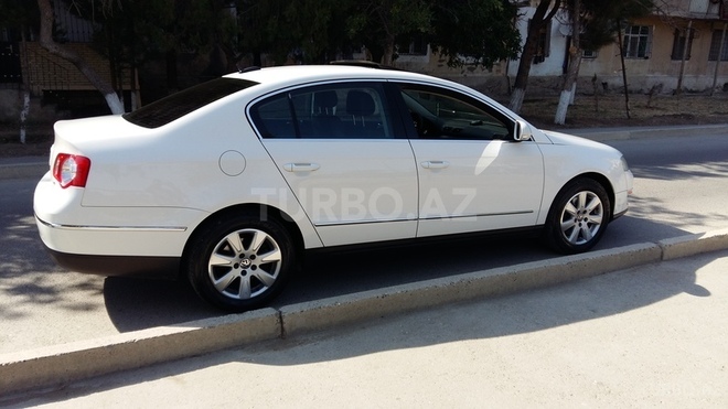 Volkswagen Passat 2005, 184,002 km - 2.0 l - Sumqayıt
