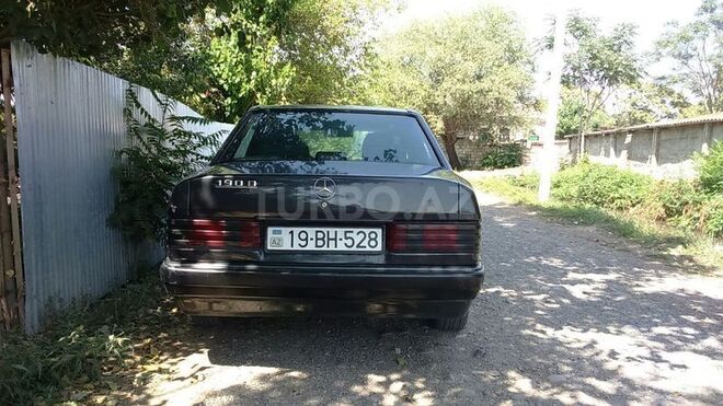 Mercedes 190 1990, 1,302,456 km - 2.0 л - Bakı