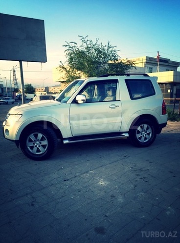 Mitsubishi Pajero 2008, 17,000 km - 3.0 л - Sumqayıt