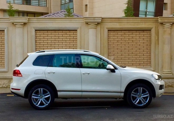 Volkswagen Touareg 2011, 97,000 km - 3.6 l - Bakı