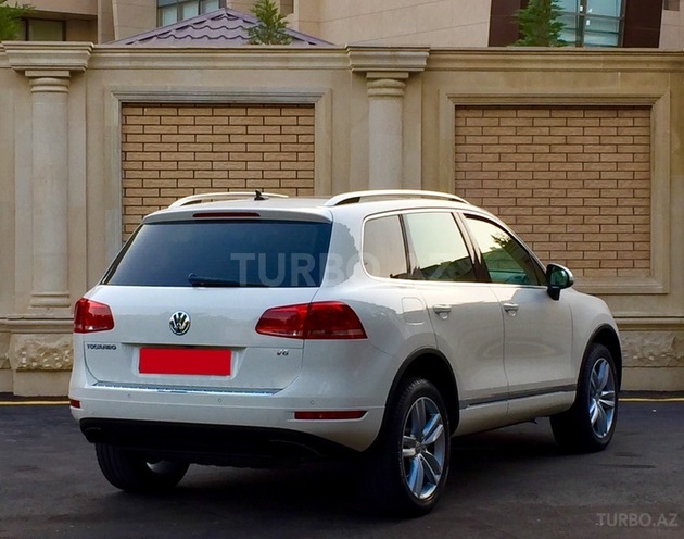 Volkswagen Touareg 2011, 97,000 km - 3.6 l - Bakı