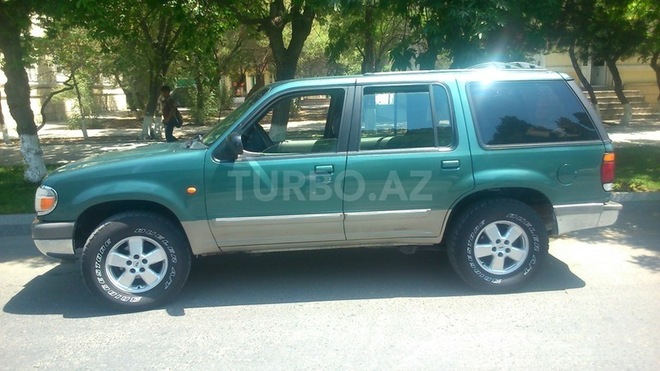 Ford Explorer 1996, 158,000 km - 4.0 l - Sumqayıt