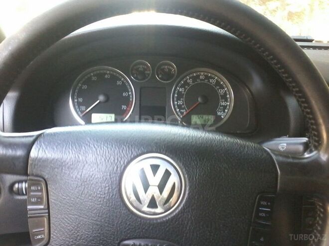 Volkswagen Passat 2002, 150,000 km - 1.8 l - Sumqayıt
