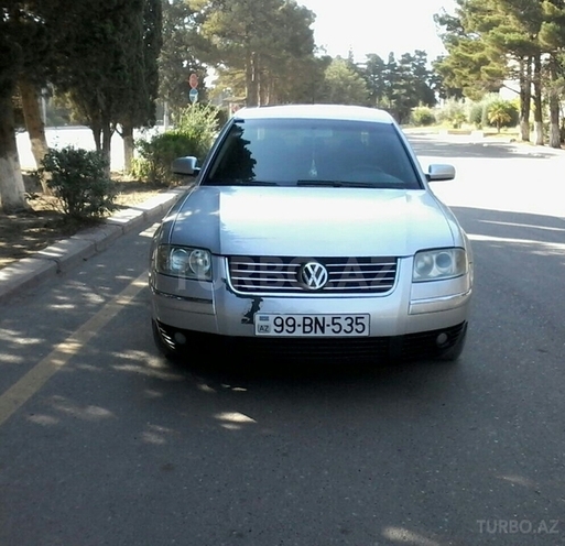 Volkswagen Passat 2002, 150,000 km - 1.8 l - Sumqayıt