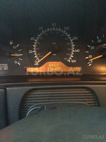 Mercedes E 320 1997, 139,000 km - 3.2 l - Bakı