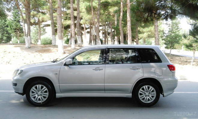 Mitsubishi Airtrek 2001, 160,456 km - 2.0 l - Sumqayıt