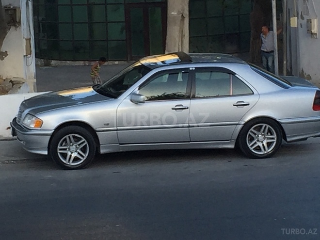 Mercedes C 240 1998, 280,000 km - 2.4 l - Bakı