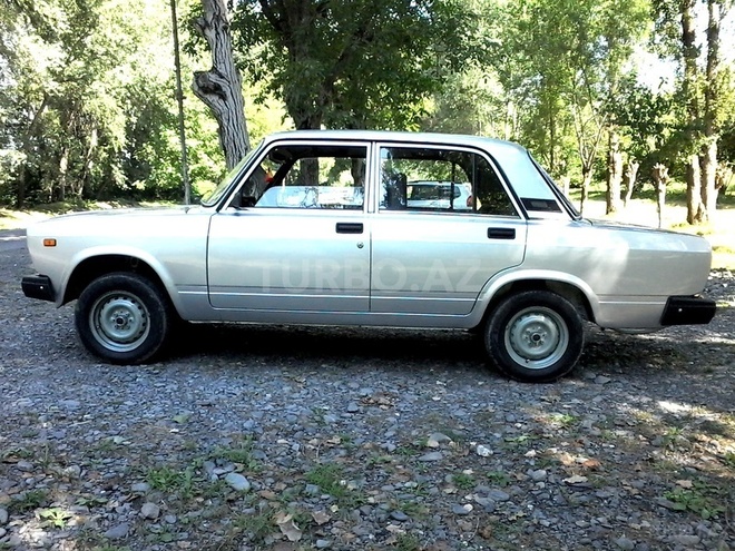 LADA (VAZ) 2107 2011, 94,000 km - 1.6 l - Qax