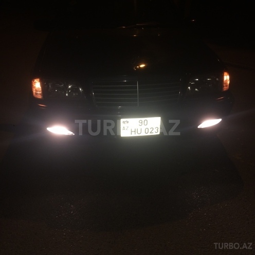 Mercedes C 230 1999, 190,000 km - 2.3 l - Sumqayıt