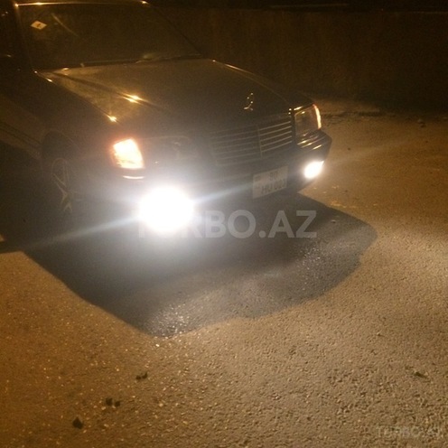 Mercedes C 230 1999, 190,000 km - 2.3 l - Sumqayıt