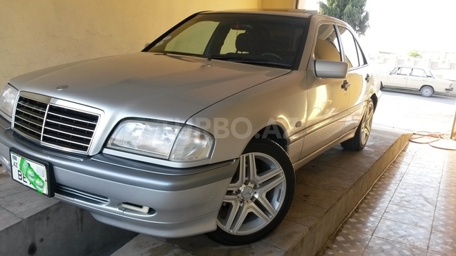 Mercedes C 200 1998, 81,000 km - 2.0 л - Kürdəmir