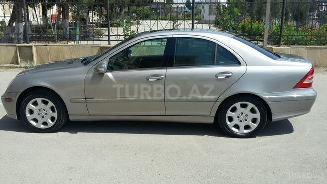 Mercedes C 240 2005, 205,433 km - 2.6 l - Xırdalan