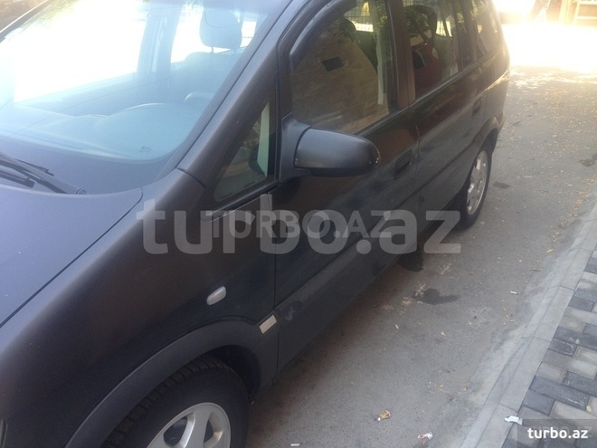 Opel Zafira 1999, 245,000 km - 1.6 л - Bakı