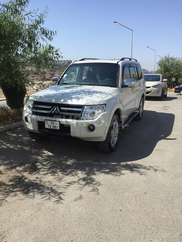 Mitsubishi Pajero 2008, 93,000 km - 3.8 l - Bakı