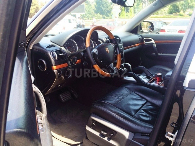 Porsche Cayenne 2004, 155,000 km - 4.5 л - Bakı