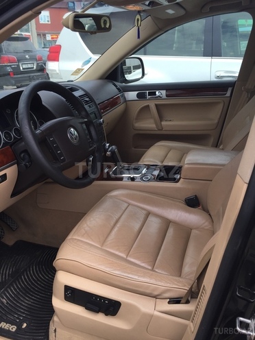 Volkswagen Touareg 2006, 175,000 km - 3.2 l - Bakı