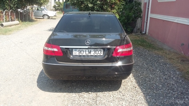 Mercedes E 220 2009, 169,000 km - 2.2 л - Bakı