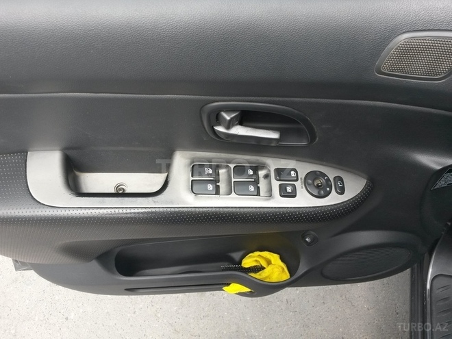 Kia Carens 2006, 161,078 km - 2.0 l - Bakı