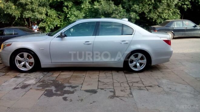 BMW 525 2004, 288,000 km - 2.5 l - Quba