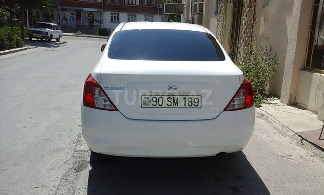 Nissan Sunny 2013, 130,000 km - 1.5 l - Bakı