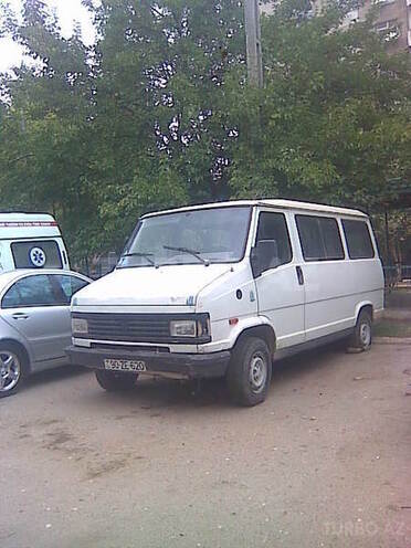Peugeot  1991, 2,319,299 km - 0.2 l - Bakı